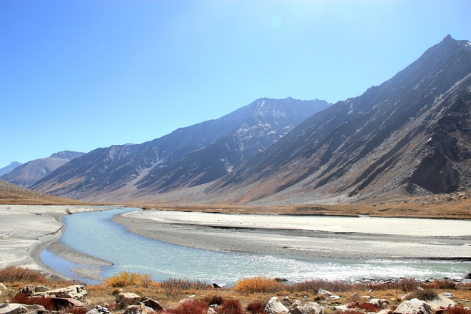 Mùa thu ở Ladakh: Hành trình trải nghiệm của 1 phụ nữ Việt đến nơi đẹp tựa “thiên đường ẩn giấu” ở Ấn Độ - Ảnh 5.