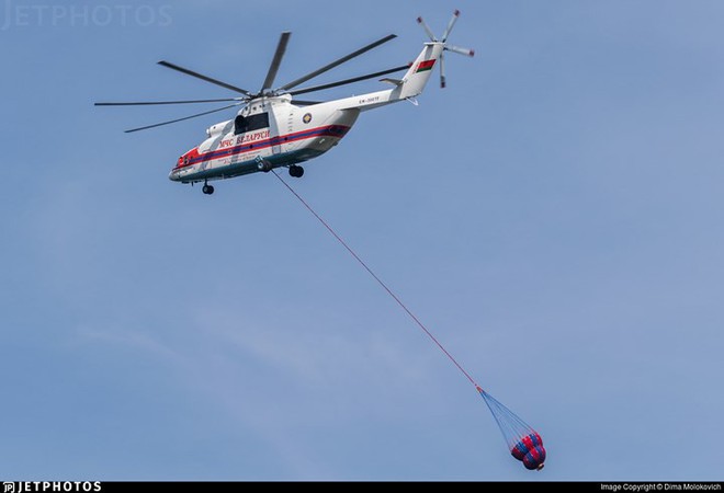 Trực thăng “lực sĩ bay” Mi-26 của Nga - Ảnh 5.