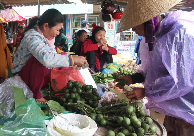 Tết quê ở chợ phiên 500 năm, “độc đáo nhất” Quảng Trị - Ảnh 6.