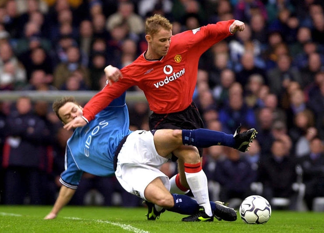 Beckham lọt Top 3 trong số 15 sản phẩm tốt nhất của lò Man Utd - Ảnh 6.