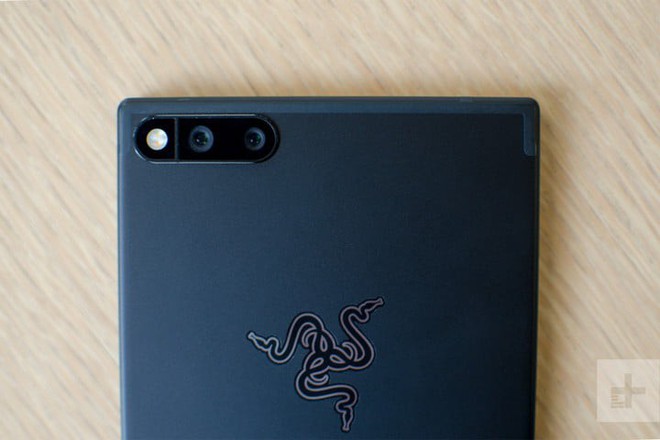 Razer Phone ra mắt với 8 GB RAM, màn hình Ultramotion 120 Hz - Ảnh 5.