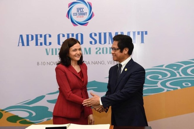 ‘Bóng hồng’ quyền lực Facebook phát biểu tại APEC CEO Summit - Ảnh 6.