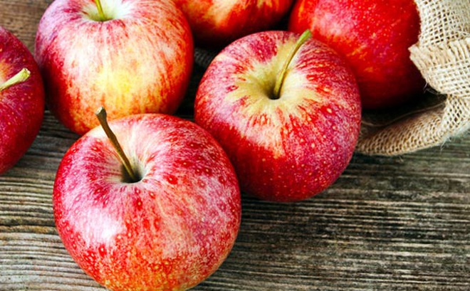 10 lợi ích tuyệt vời khi ăn táo mà bạn không biết