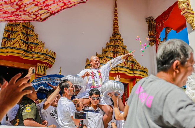 Vì sao Thánh Muay Thái Buakaw bất ngờ xuống tóc đi tu? - Ảnh 8.