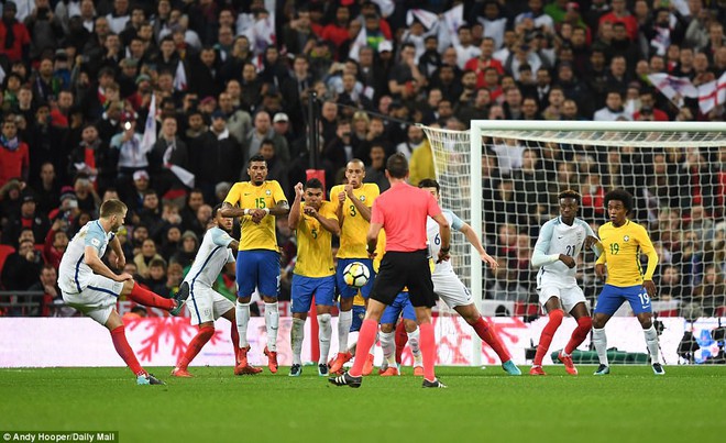 Neymar bất lực, Brazil hòa không bàn thắng với Anh trên sân Wembley - Ảnh 10.
