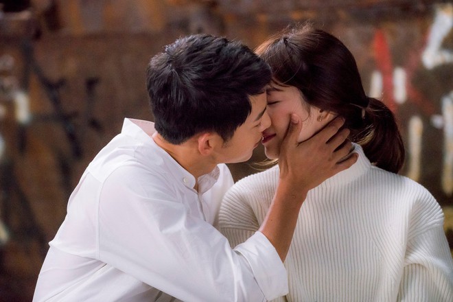 Vogue tiết lộ câu chuyện độc quyền: Song Joong Ki bắt đầu muốn cưới Song Hye Kyo từ lúc này đây? - Ảnh 9.