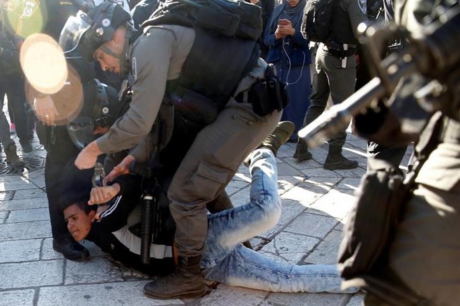 Lửa hận thù vẫn bùng cháy vì thánh địa Jerusalem - Ảnh 9.