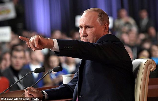 Các sắc thái biểu cảm của ông Putin trong cuộc họp báo thường niên - Ảnh 9.
