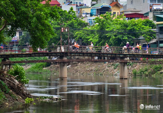 Cận cảnh những dòng sông chết ở Hà Nội sắp được hồi sinh - Ảnh 10.