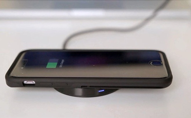Sạc không dây trên iPhone 8 sẽ không tốt bằng các máy Android