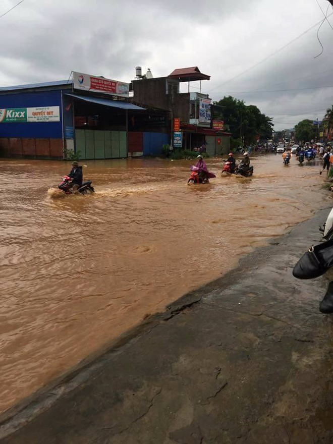 Thái Nguyên: Nhiều nơi ngập lụt nghiêm trọng do ảnh hưởng của bão số 6 - Ảnh 4.