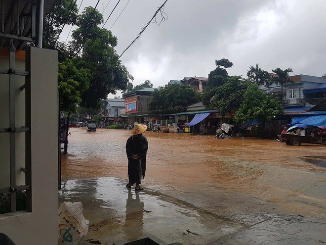 Thái Nguyên: Nhiều nơi ngập lụt nghiêm trọng do ảnh hưởng của bão số 6 - Ảnh 5.
