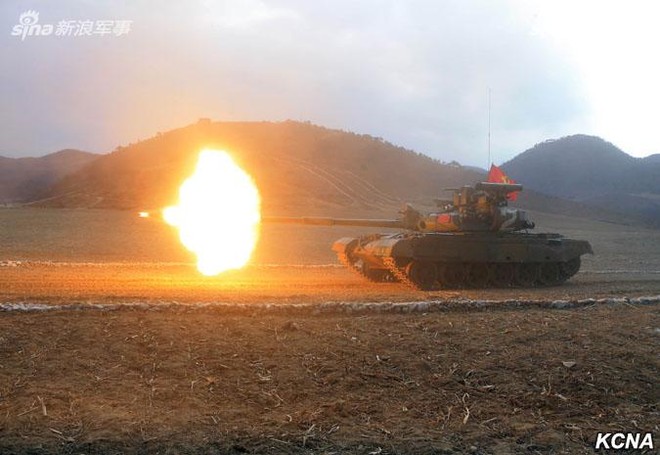 Hoành tráng cuộc thi Tank Biathlon phiên bản Triều Tiên - Ảnh 5.