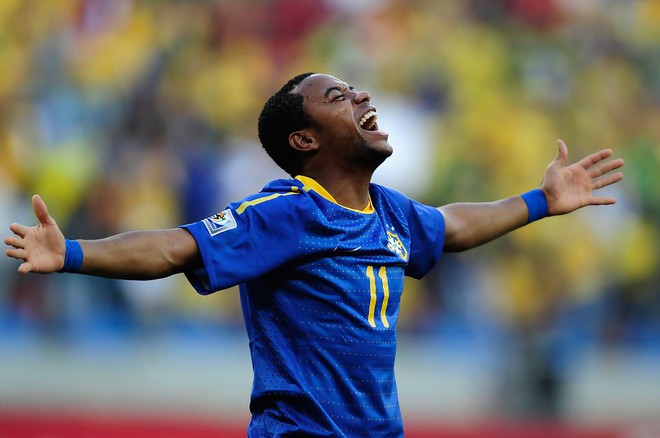 Robinho lĩnh 9 năm tù vì hiếp dâm: Lầm một bước chân, nát cả cuộc đời - Ảnh 4.