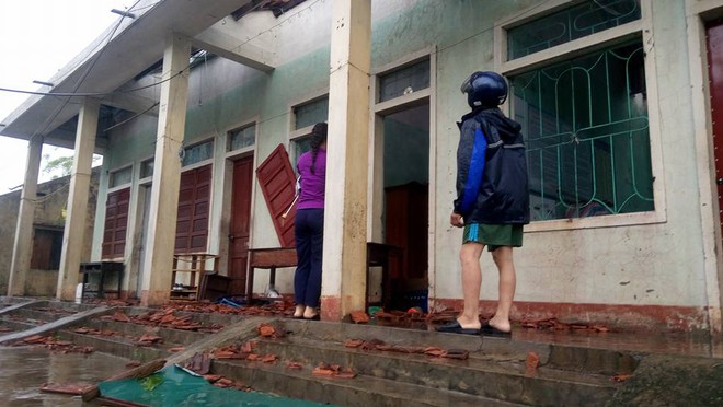 Thủ tướng Nguyễn Xuân Phúc: Không để hồ thủy điện xả đập gây ra lũ ở vùng bão số 10 vừa đi qua - Ảnh 3.