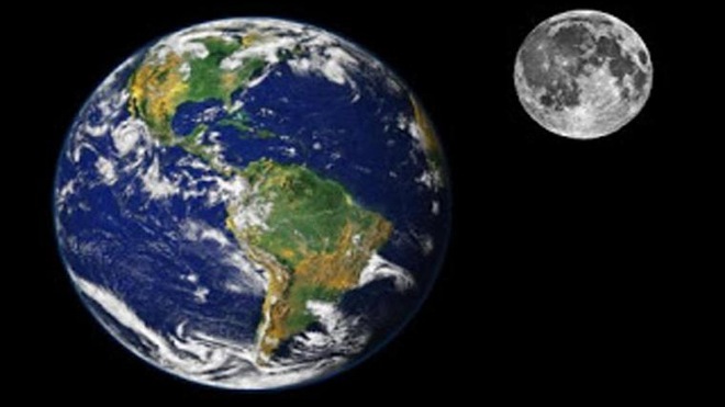Các nhà khoa học cảnh báo: Mặt Trăng sẽ va chạm mạnh với Trái Đất - Ảnh 1.