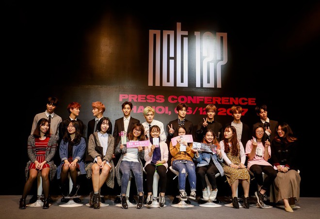 Nhóm NCT 127 bất ngờ trước sự hâm mộ cuồng nhiệt của fan Việt - Ảnh 5.