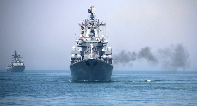 Phô diễn sức mạnh hải quân ở biển Baltic: Nga - Trung sắp lập liên minh quân sự? - Ảnh 1.