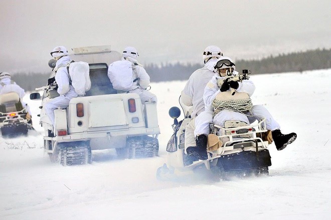 Nga cố tình lộ mật căn cứ quân sự tại Bắc Cực với các nhà báo Mỹ: Đừng manh động? - Ảnh 3.