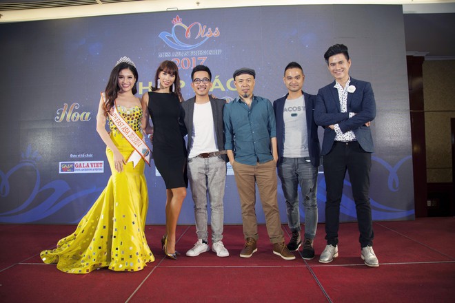 Hoa hậu Phan Hoàng Thu diện váy 12kg, giá gần nửa tỷ - Ảnh 9.