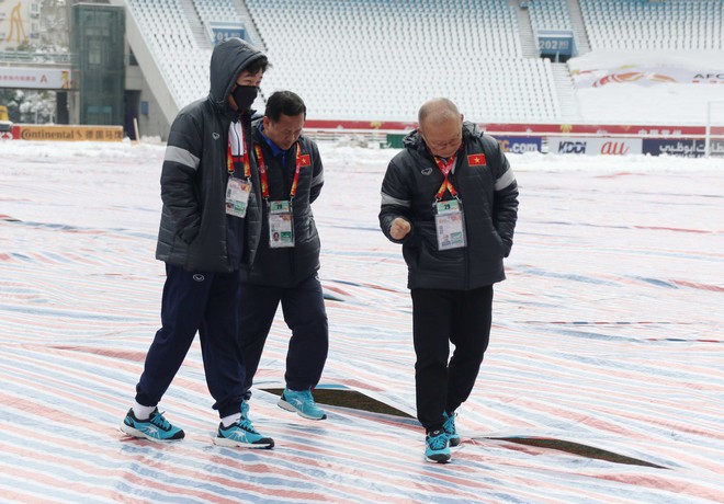 Thầy trò HLV Park Hang-seo đóng cửa luyện công, sẵn sàng đánh bại U23 Uzbekistan - Ảnh 1.