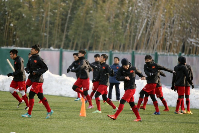 Thầy trò HLV Park Hang-seo đóng cửa luyện công, sẵn sàng đánh bại U23 Uzbekistan - Ảnh 2.