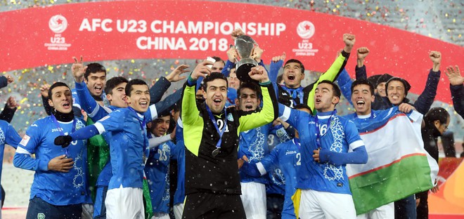 HLV Uzbekistan ca ngợi U23 Việt Nam sau chiến thắng nghẹt thở - Ảnh 1.