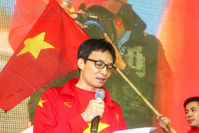 Phó Thủ tướng Vũ Đức Đam: Chúng tôi biết ơn các cầu thủ U23 Việt Nam - Ảnh 5.