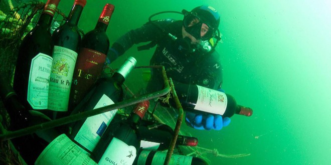 Ghé thăm thị trấn kỳ lạ nhất nước Pháp: Rượu vang chất đầy dưới đáy biển - Ảnh 5.