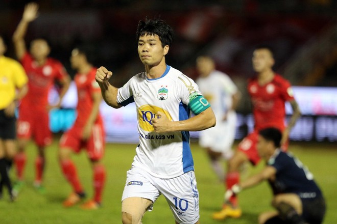 Hàng công tuyển Việt Nam quá mạnh, HLV Park Hang Seo đau đầu bỏ ai, chọn ai - Ảnh 2. Hàng công tuyển Việt Nam quá mạnh, HLV Park Hang Seo đau đầu bỏ ai, chọn ai - Ảnh 2.