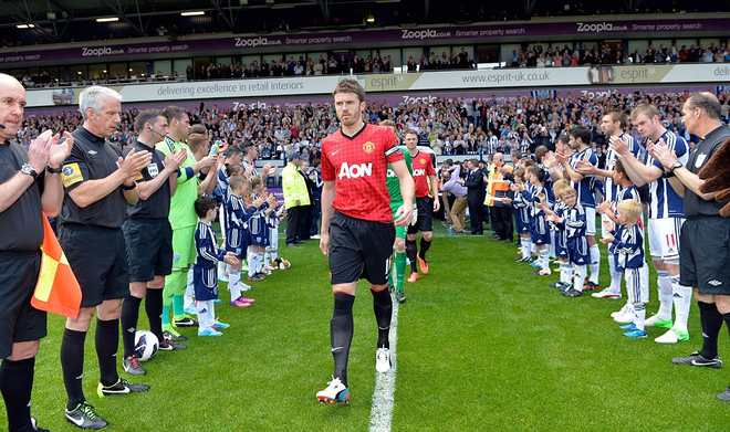 Michael Carrick: Trở thành huyền thoại Quỷ đỏ vì cú bỏ bom trời giáng của Wenger - Ảnh 5.