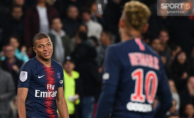 Bi hài chuyện Neymar: Hết chạy Messi giờ lại gặp Mbappe - Ảnh 1.