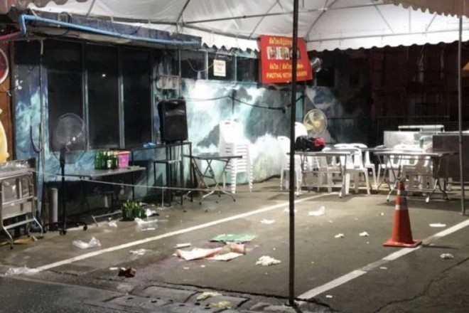 Nhóm thiếu niên cãi vã, xả súng trên đường phố Bangkok khiến du khách thiệt mạng - Ảnh 1.