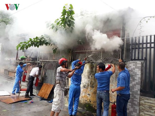 Lửa thiêu quán cà phê, bà hỏa ghé thăm chung cư ở Đà Nẵng - Ảnh 3.