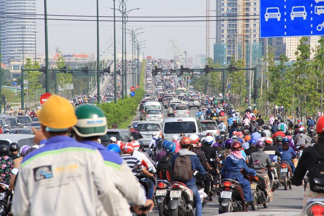 Điều tra thủ phạm khiến hàng ngàn người Sài Gòn khổ sở vào sáng sớm - Ảnh 5.