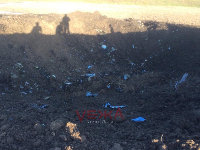 Phi công Mỹ thiệt mạng trên Su-27 Ukraine còn nguyên vũ khí: Phong tỏa chặt hiện trường - Ảnh 1.
