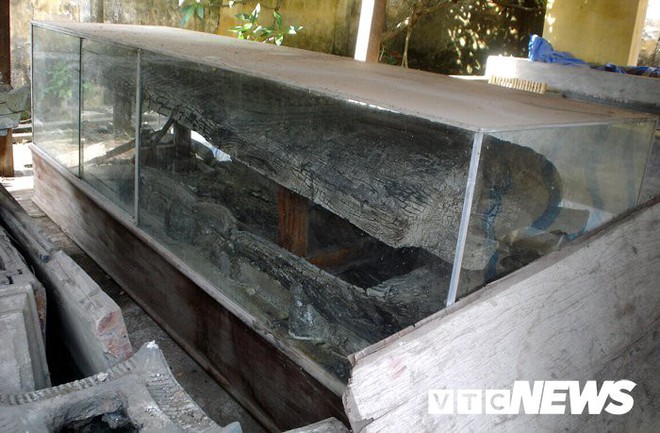 Sửng sốt với nghĩa địa mộ thân cây gỗ lim nguyên vẹn từ 3.000 năm trước ở Hưng Yên - Ảnh 2.