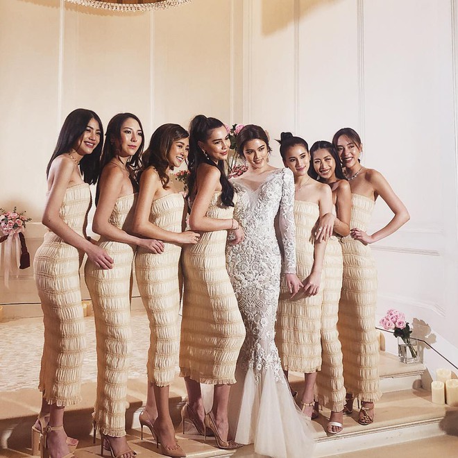 Đám cưới Thái Lan gây sốt Instagram vì quy tụ dàn phù dâu cực phẩm - Ảnh 3.