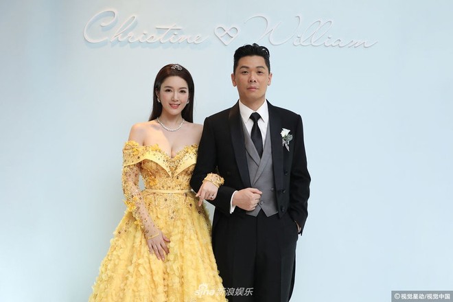 Hoa hậu ân ái trong ô tô tổ chức đám cưới đổi đời với đại gia Hong Kong, đeo nhẫn kim cương 5 tỷ trên tay - Ảnh 15.