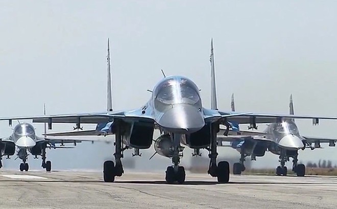 Nga xây dựng hàng loạt nhà chứa máy bay ở căn cứ Hmeimim, Syria: Sắp có biến lớn?
