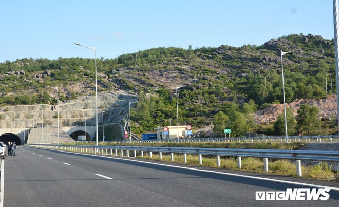 Sửa chữa cao tốc Đà Nẵng-Quảng Ngãi: Kết luận của tổ kiểm tra Bộ Giao thông Vận tải - Ảnh 2.