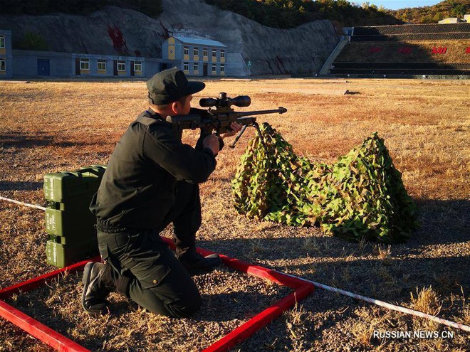Sức mạnh súng bắn tỉa hiện đại của Cảnh sát cơ động Việt Nam thi đấu tại Trung Quốc - Ảnh 3.