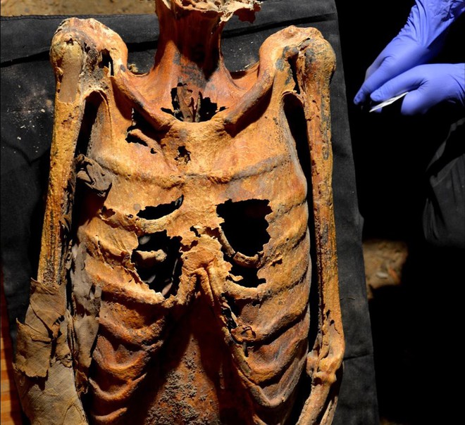 Hình xăm đầu tiên thế giới được phát hiện trên xác ướp của Gebelein  Báo  Dân trí