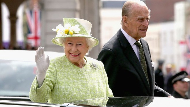 Cuộc hôn nhân đẹp như cổ tích của Nữ hoàng Anh Elizabeth và Hoàng tế Philip - Ảnh 16.