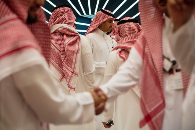 Tham vọng tỉ đô của thái tử Ả Rập Saudi điêu đứng vì cái chết của Khashoggi - Ảnh 1.