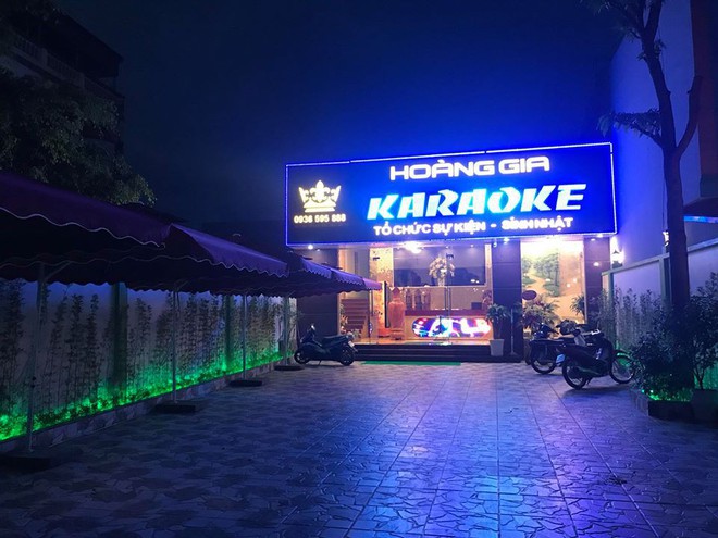 Đột kích 2 quán karaoke, phát hiện hàng chục dân chơi dùng ma túy để tổ chức sinh nhật - Ảnh 1.