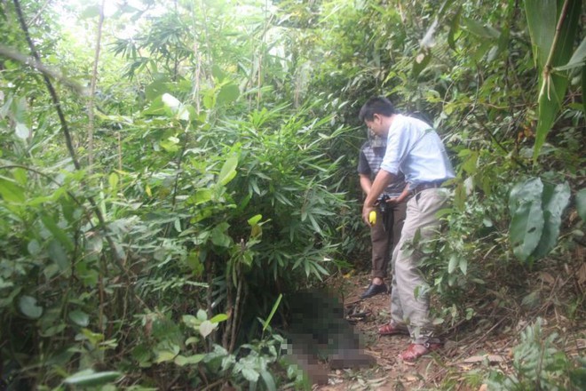 Tiêu diệt trùm ma túy sau gần một giờ đấu súng, thu giữ 3 bánh heroin, 12.000 viên ma túy tổng hợp - Ảnh 3.