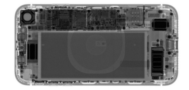 Mổ bụng iPhone Xr: Nội thất pha trộn giữa iPhone 8 và iPhone X, không quá khó sửa chữa - Ảnh 2.