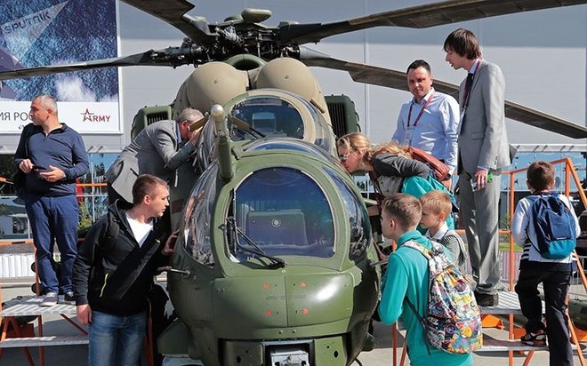 Những lần trực thăng không vận Nga bay trên các điểm nóng - Ảnh 7.