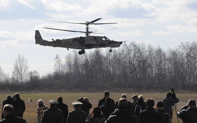 Những lần trực thăng không vận Nga bay trên các điểm nóng - Ảnh 9.